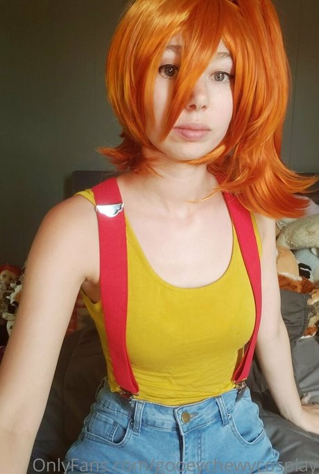 gooeychewycosplay perfect star pic
