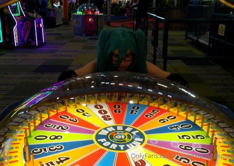 gooeychewycosplay star nice galleries