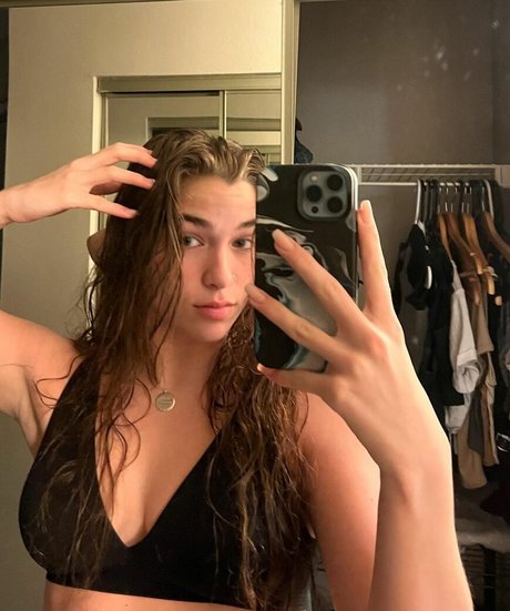 andrea posnerrr nudes model photo