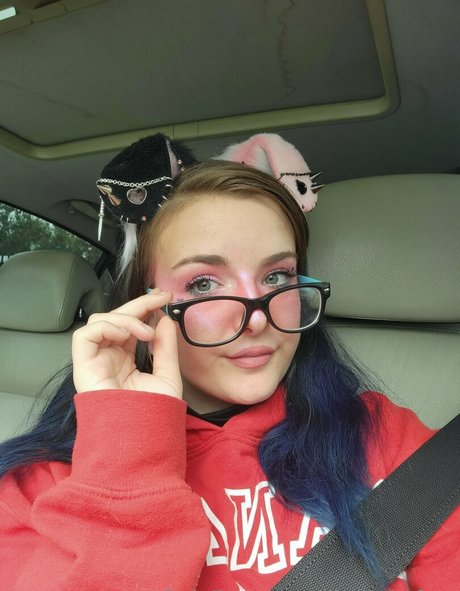 lilydarkofree best actress photo