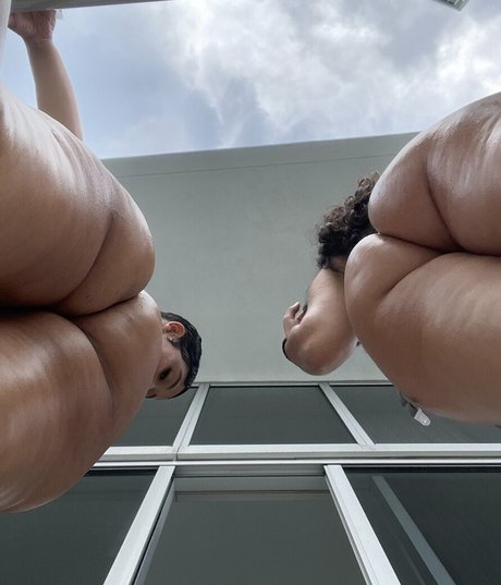 amberthickk model best image