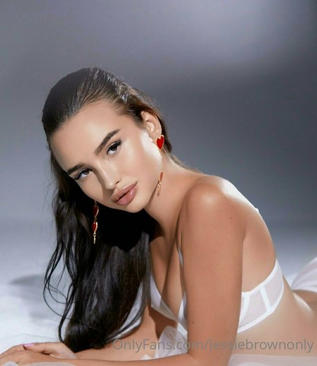 jessiebrownonly star exclusive image