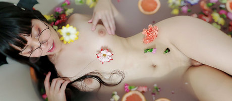 pretty ebony onlyfans hot sexy images