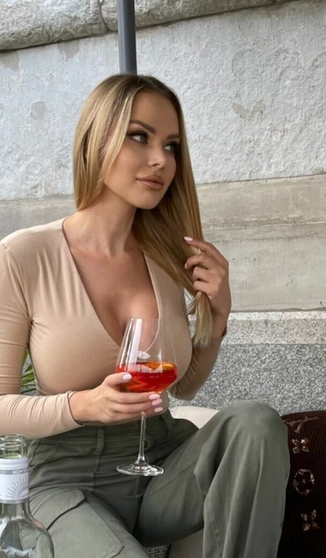 Ola Ciupa star pornographic galleries