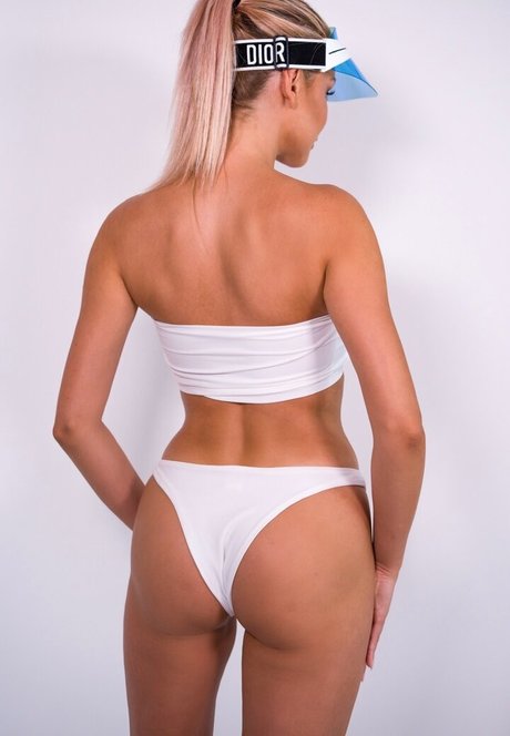 crossdresser onlyfans adult img