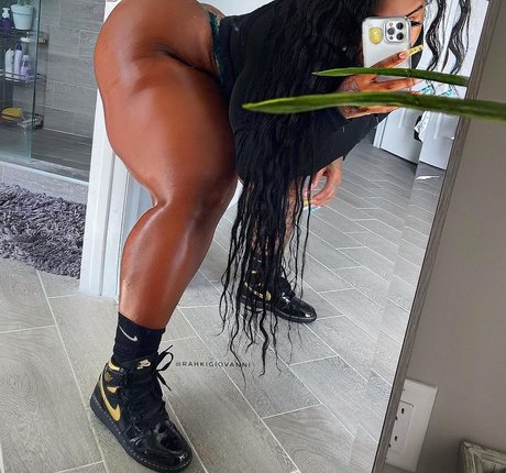 Rahkigiovanni nice pornstar photos