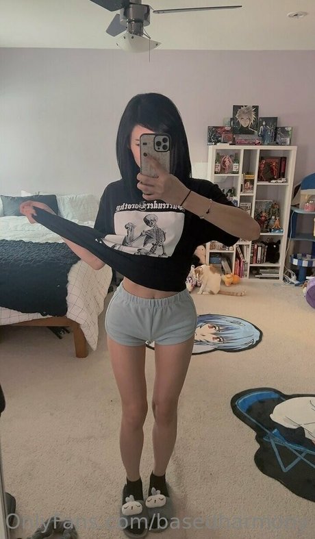 harmonyeva art model galleries