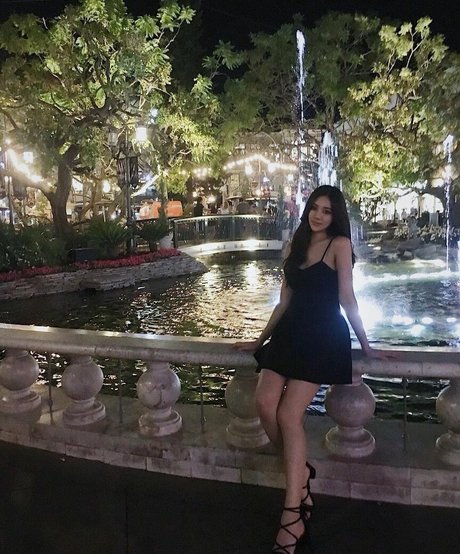 Bunniejin erotic model images