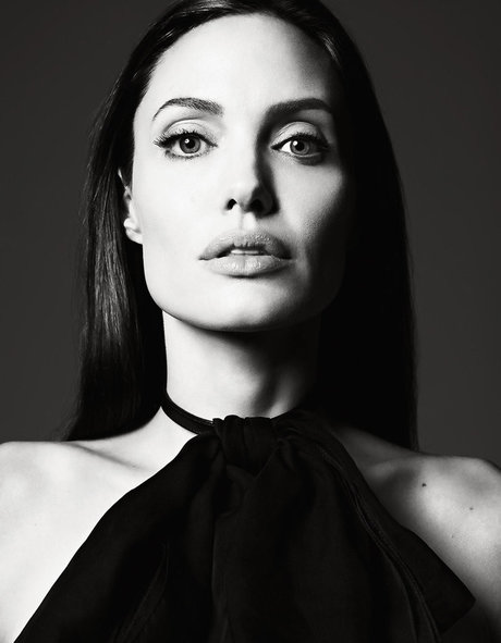 Angelina Jolie free model pics