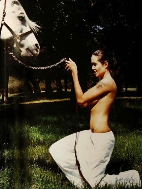 Angelina Jolie adult model pictures