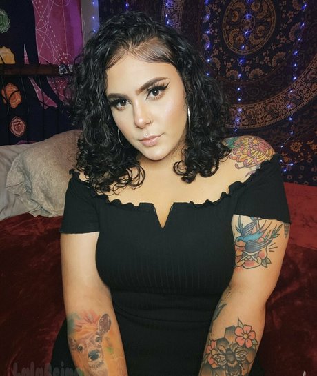 Reina Rodriguez erotic pornstar pics