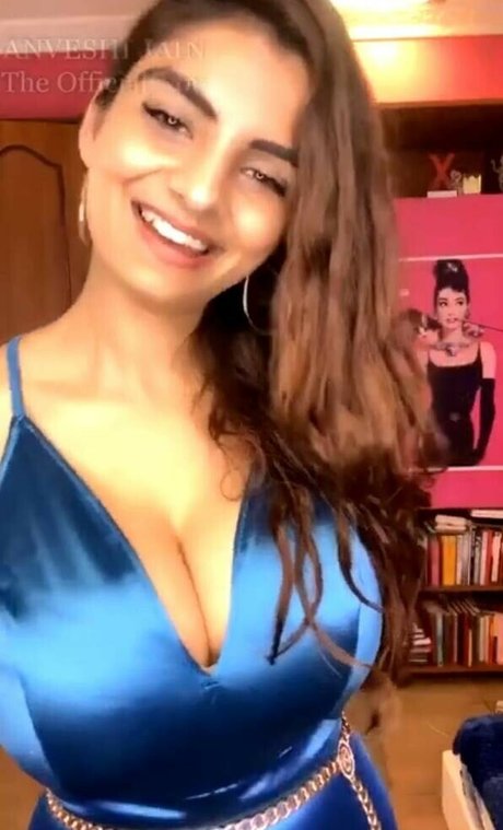 Anveshi Jain free actress pictures