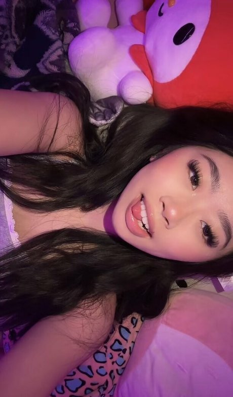 itskikiluo pornstar naked pic