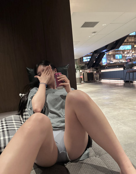 saggy milf onlyfans hot porn pic