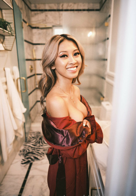 naughtylittleparker star naked pics