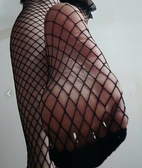 Imskitts star sexy gallery