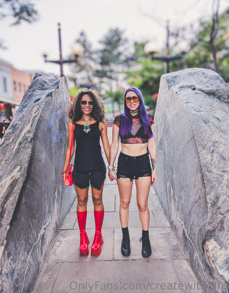 createwithkira model beautiful image