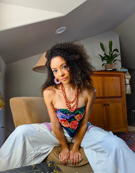 createwithkira model pretty picture