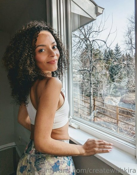 createwithkira model nude image