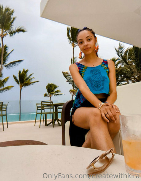 nude teen onlyfans beautiful image