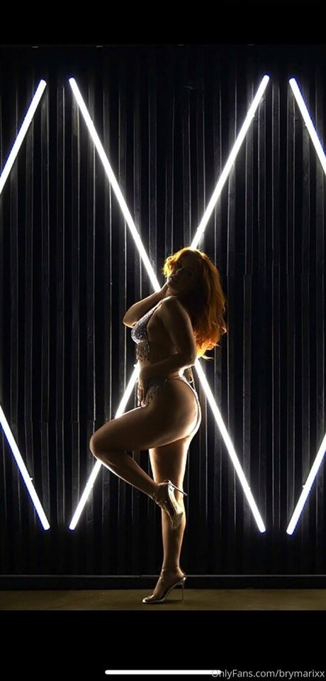 brymarixx exclusive star picture