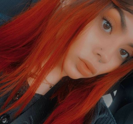 curvy amateur onlyfans free naked image