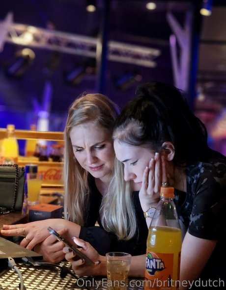 britneydutch sexy star image