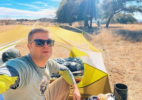 knotty by nature beautiful model pic