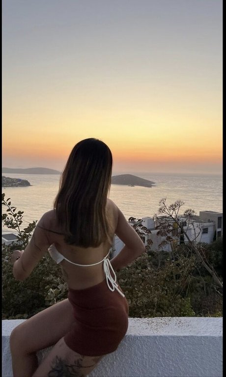 Zeynep Kurubacak beautiful star gallery