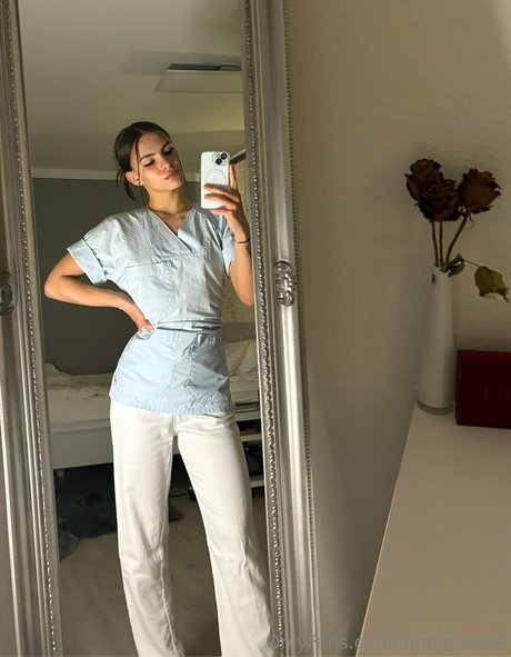 luna gracee beautiful star picture