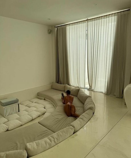 Maddy Cheary porn star pictures