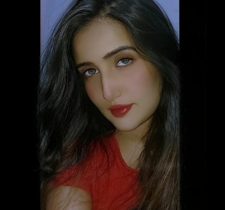 Aniza Hazel beautiful star gallery