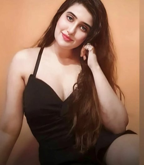 Aniza Hazel pornstar pretty photo