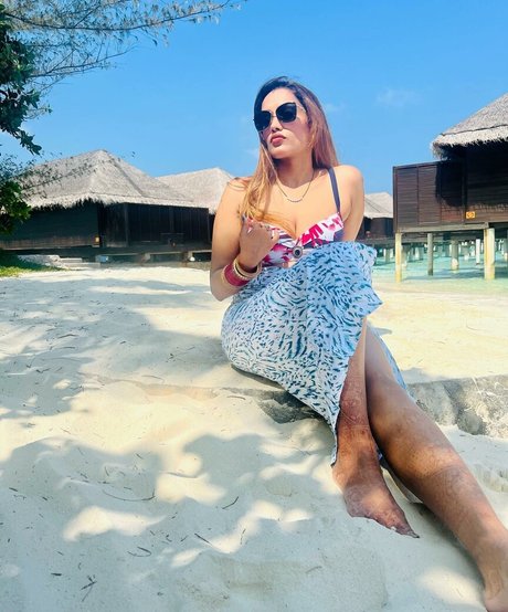 Akanksha Jain nude star gallery