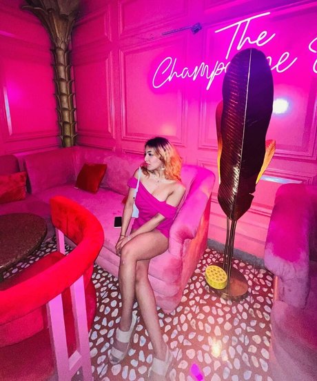 tvishagulatii porn actress pic