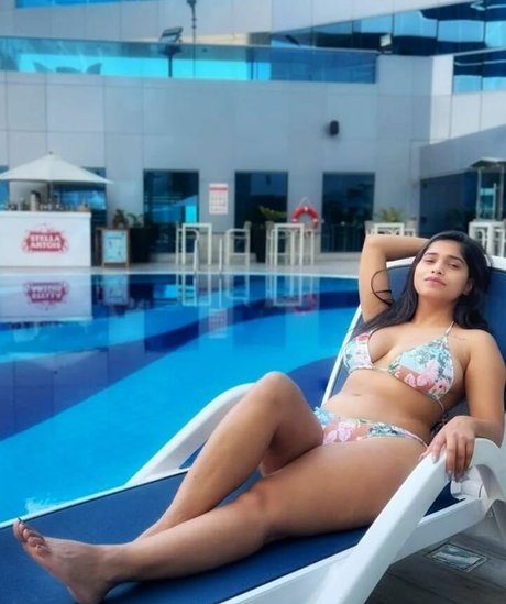 Pratika Sood nice pornstar photos