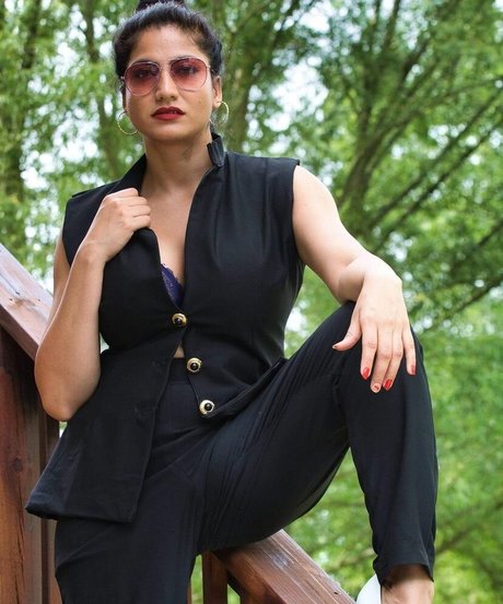 Komal Bhagat actress images