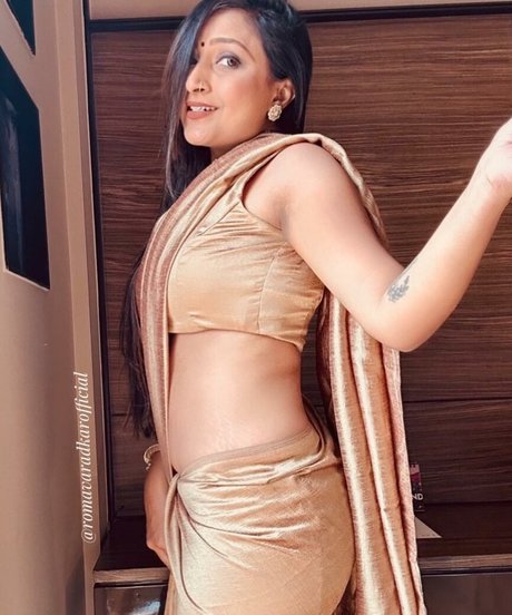 Roma Varadkar nice model galleries