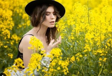 madame clarisse art star img