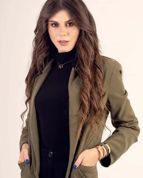 madame clarisse adult model pictures