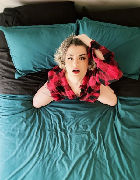 tithegirl hot star pic