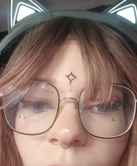 Porcelain Ghoul hd star img