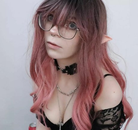 Porcelain Ghoul pornstar pretty images