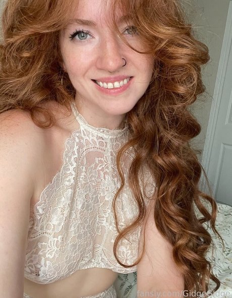 GidgeGIdge pornographic actress pics