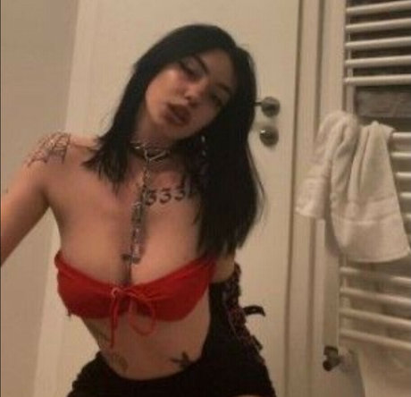 shawtysuzi star exclusive archive