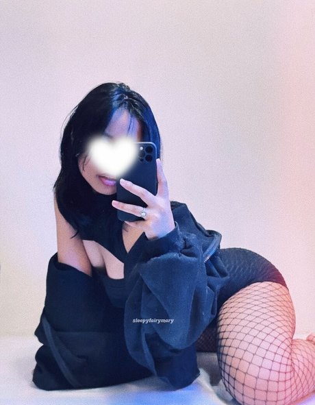 SleepyFairyMary pornstar nude galleries