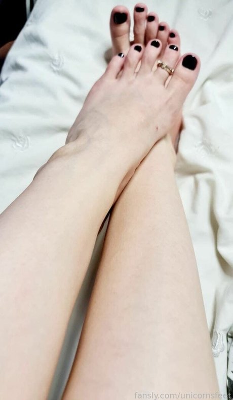 unicornsfeet nude actress pic
