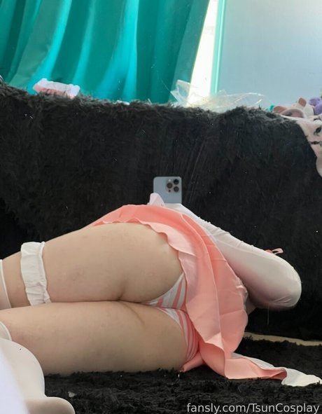 TsunCosplay nude pornstar galleries