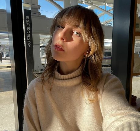 hopeann__ pornstar nudes gallery