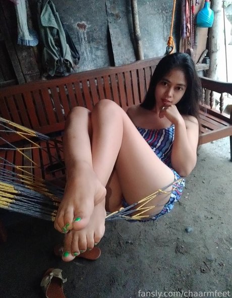 chaarmfeet model sex image